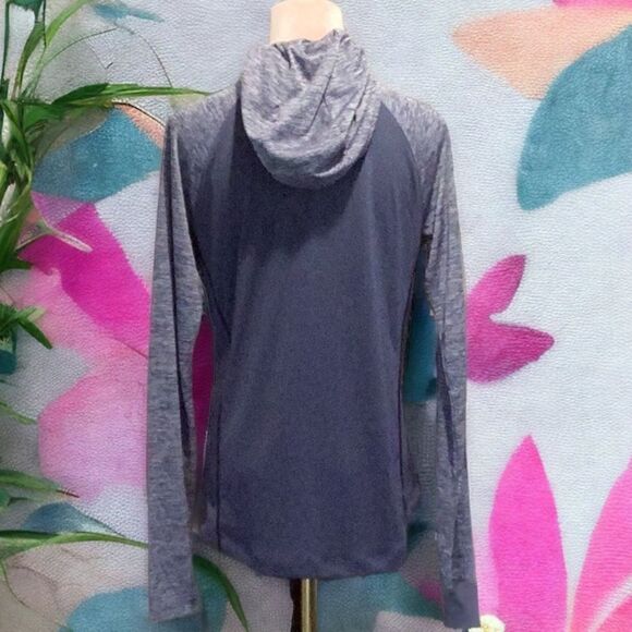 UNDER ARMOUR WOMENS LOOSE HEAT GEAR ACTIVE PERFORMANCE HOODED PULL OVER JACKET - Picture 5 of 5